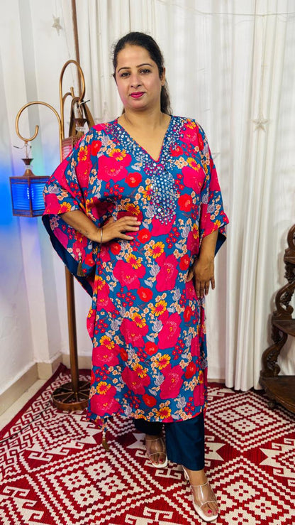 Jashan-e-Jahan – The World in Celebration (Pure Crape Kaftan Set)