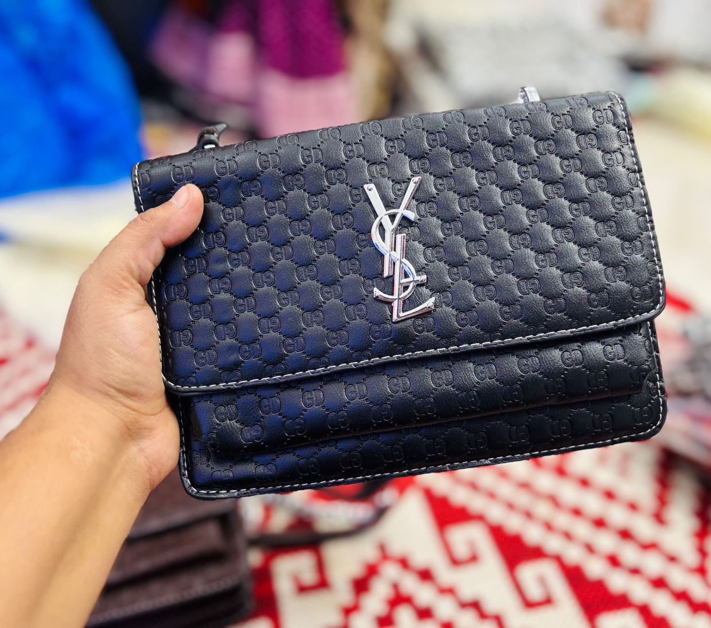 👜 Daily Luxe – Chain Bag