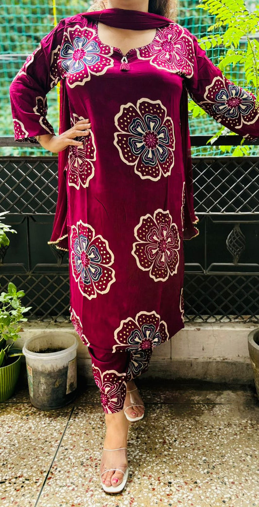 Beautiful Reyon suit